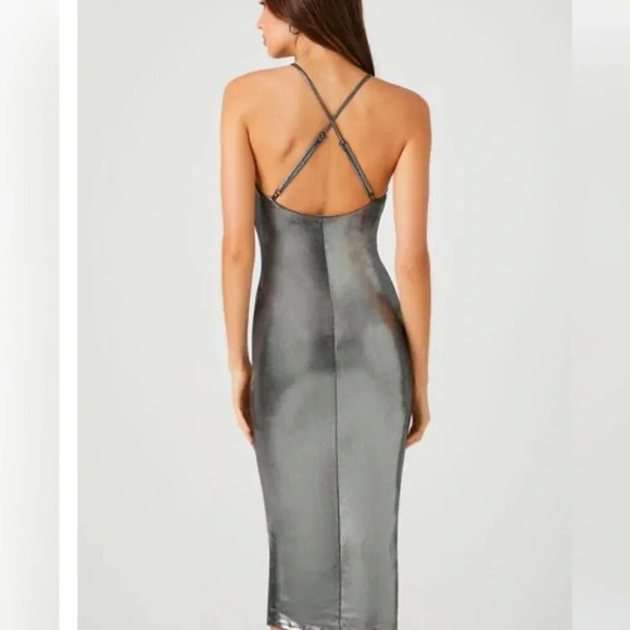Midi Slip Dress, Liquid Metal bronze/gold color, bodycon, gorgeous!!
Small/XS - Picture 3 of 11